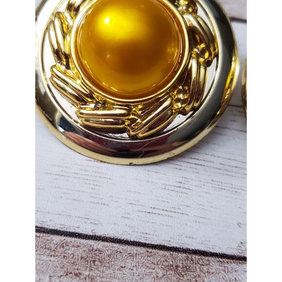 Vintage Clip On Earrings - Large Statement Golden Yellow & Gold Tone 3D - Picture 3 of 7